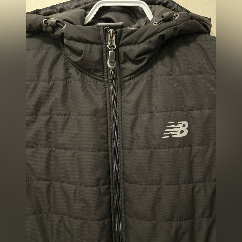 New Balance Jacket - Size Small - Picture 4 of 6